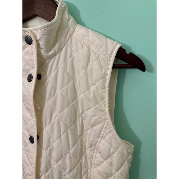 Talbots Quilted White Sleeveless Vest With Snap Buttons & Pockets  24" Length - Picture 3 of 9